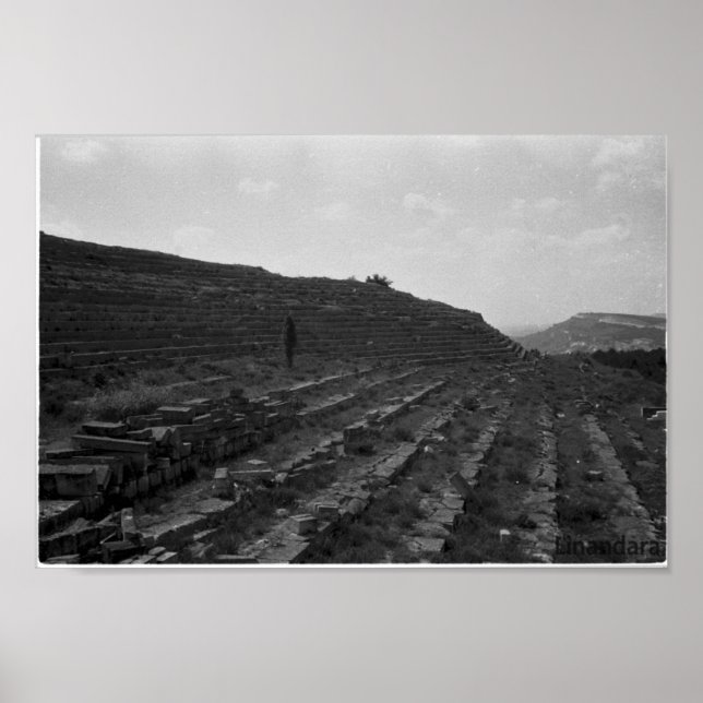 Poster Pedreira de Limestone no Anfiteatro na Crimeia (Frente)