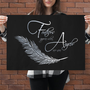 Poster Penas aparecem quando os anjos estão próximos