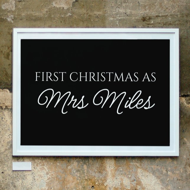 Pôster Personalizado "Primeiro Natal como Sra." Apelido (Personalized 'First Christmas as a Mrs.' Surname Poster)