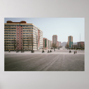 POSTER PESSOAS DESCONHECIDAS A CONDUZIR BICICLETA