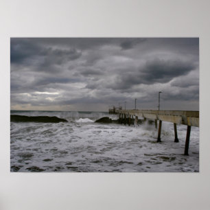 Pôster Pier Antes da Tempestade
