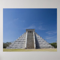 Pirâmide Mayan, Manhã em março