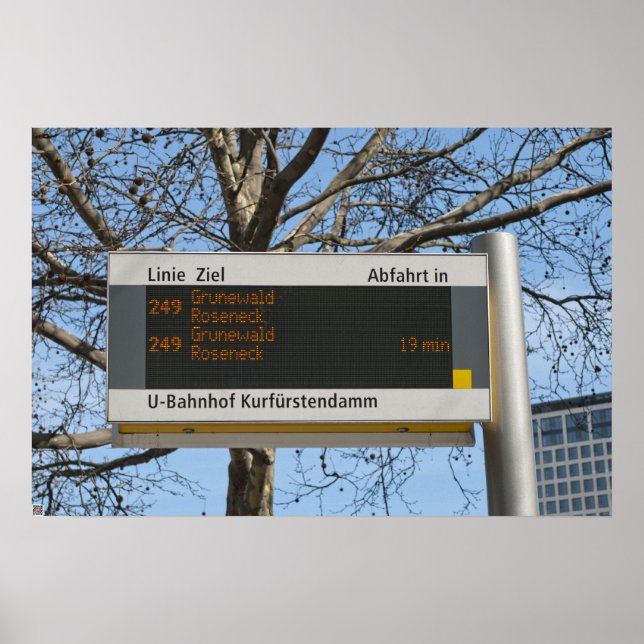 Pôster Placa de Parada de Ônibus em Berlim (Frente)