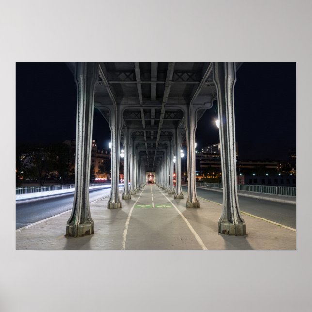 Poster Ponte de Bir-Hakeim à noite - Paris, França (Frente)