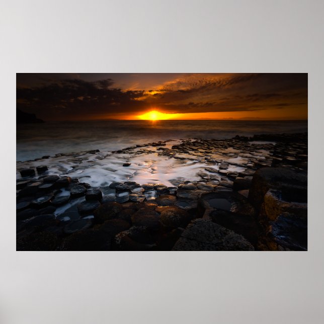 Pôster Pooling Water (Frente)