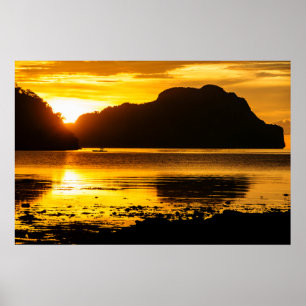 Poster Pôr do sol dourado sobre a baía