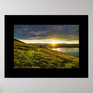 Poster Pôr do sol sobre as montanhas