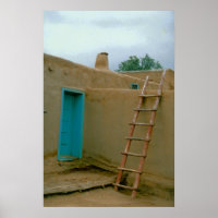 Porta Azul E Escada Do Adobe Pueblo Taos