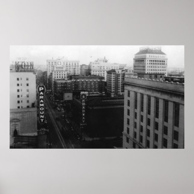 Poster Portland, OR View of Broadway from Main Rua. (Frente)