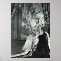 Rainha Elizabeth II vestindo regalia
