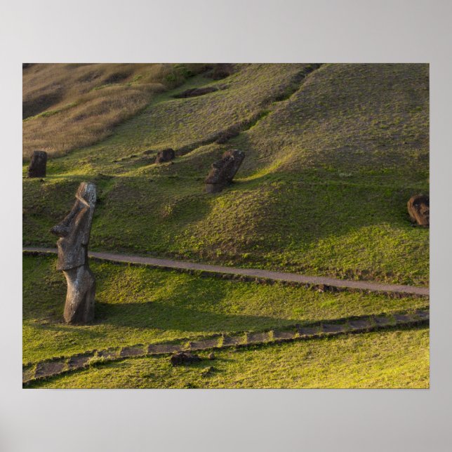 Pôster Rano Raraku, Rapa Nui, Ilha de Páscoa, Chile (Frente)