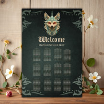 Raposa mística com olhos vermelhos perfurantes