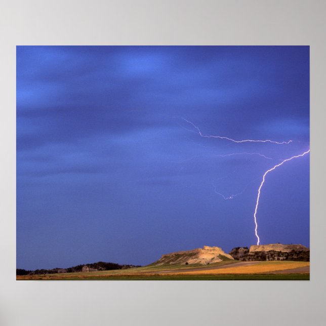 Pôster Relâmpagos atinge mordomas perto de Scottsbluff (Frente)