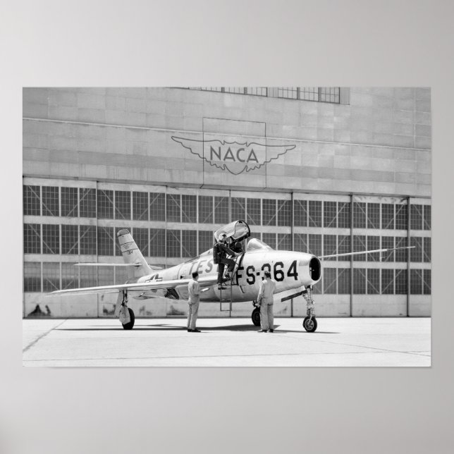 Poster República F-84F na plataforma Moffett Field (Frente)