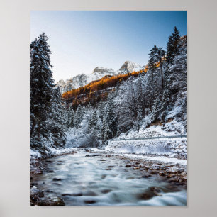 Poster Rio outono e inverno, floresta e montanhas
