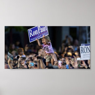 Pôster Ron Paul Little Girl Crowd Memorable