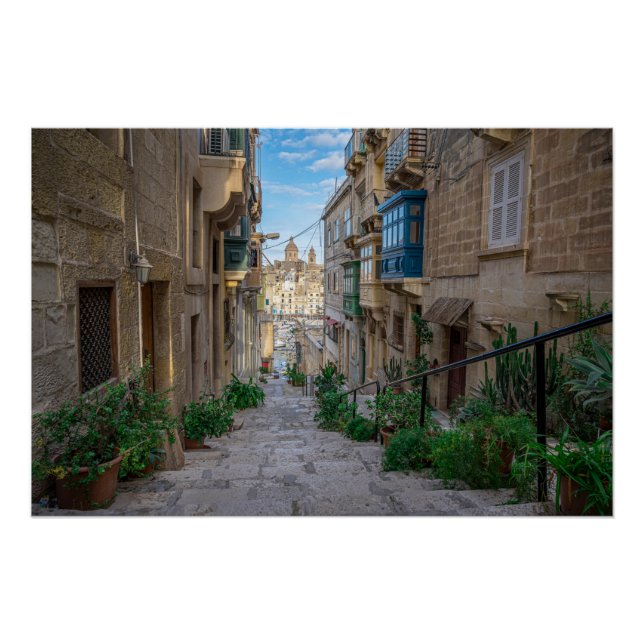 Pôster Rua estreita de pedra em Malta (Frente)