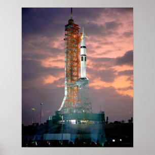 Poster Rupturas do alvorecer atrás de ASTP Saturn IB CDD