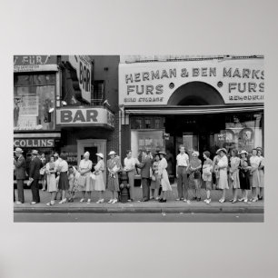 Poster Rush Hour Bus Queue - Detroit 1942