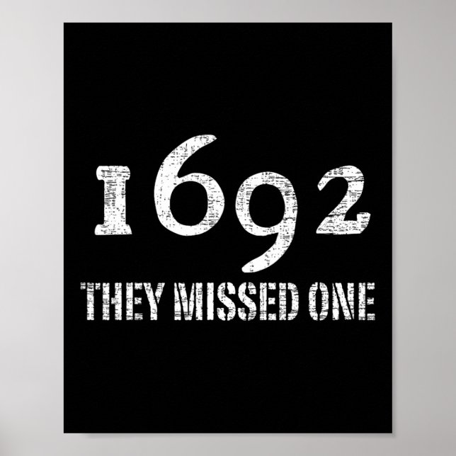 Poster Salem 1692 Eles Perderam Um Figurino No Halloween (Frente)