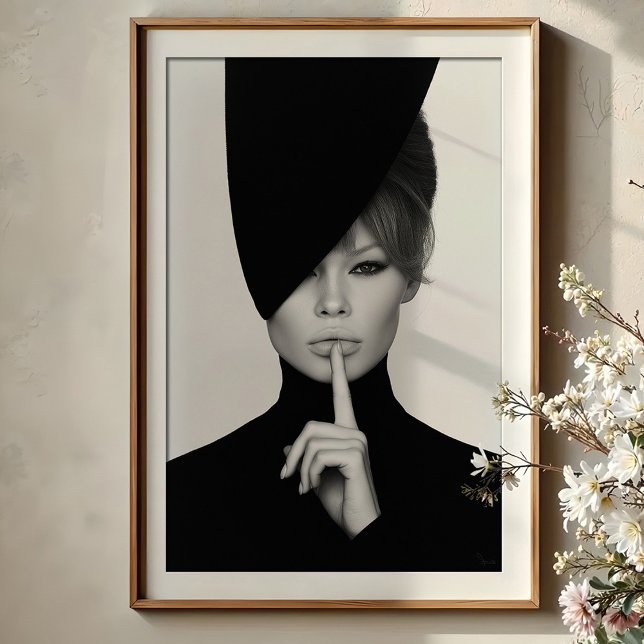 Poster Silêncio Elegante: Retrato Dramático Bardot Fashio (Criador carregado)
