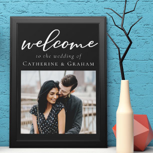 Poster Simples Fotos de Casamento com Letra Branca e Pret