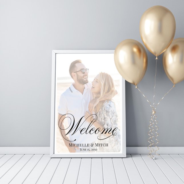 Poster Sinal de Boas-Vindas de Casamento Foto de Script E (Wedding welcome sign with photo template and stylish calligraphy script. )