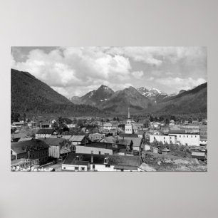 Poster Sitka, Alaska com as três irmãs no fundo
