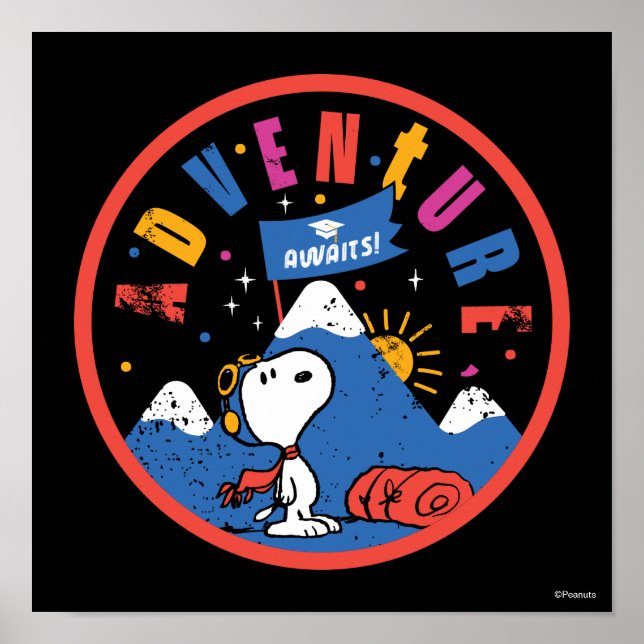 Poster Snoopy Adventure Awaits Graduation Mountain Design (Frente)