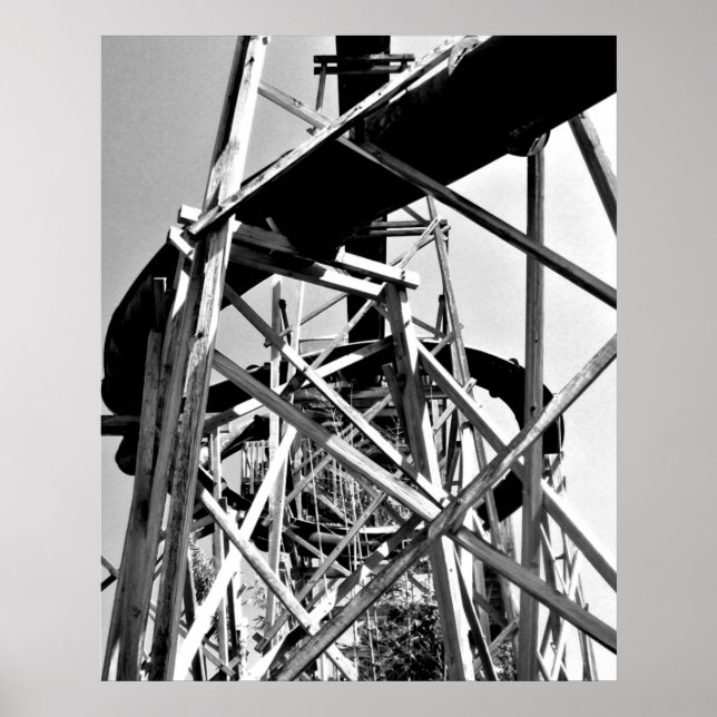 Poster Sob o diapositivo do tubo de água // Preto e Branc (Frente)