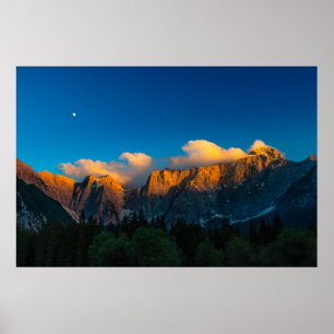Poster Sol incrível em lago Di Fusine, Itália
