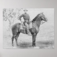 Soldado em seu cavalo em fotografia de Dakota do S