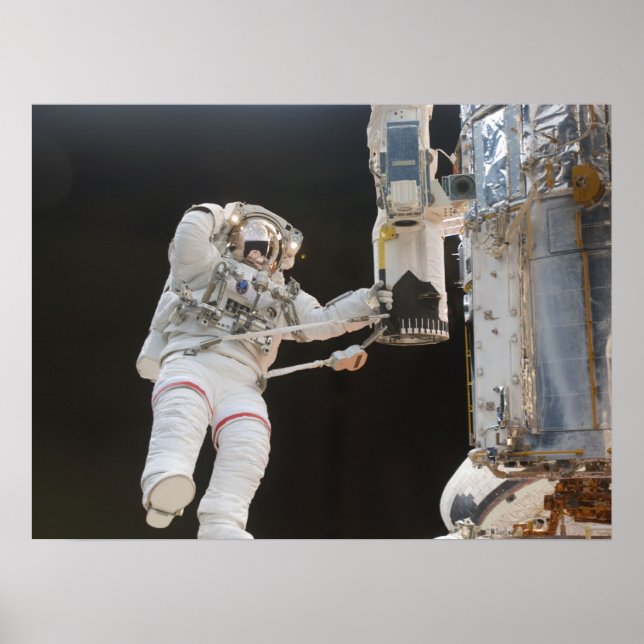 Pôster Spacewalk (STS-125) (Frente)