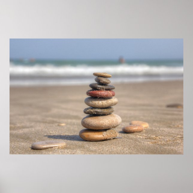 Poster Stone Tower On Beach (Frente)