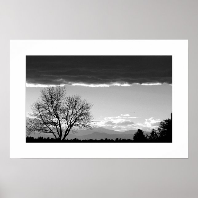 Pôster Storm Rolling In (Frente)