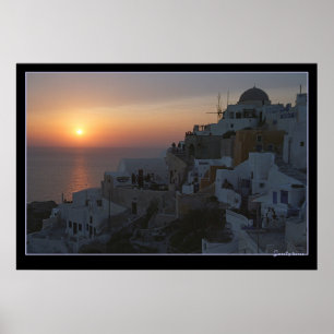 Poster Sun Sets on Santorini