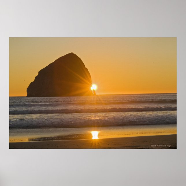 Pôster Sunburst E Haystack Rock Em Cape Kiwanda (Frente)