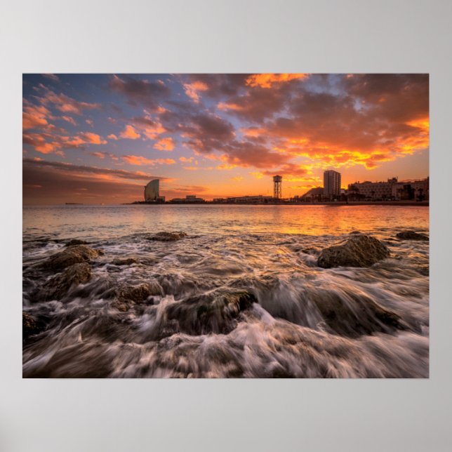 Pôster Sunset Em Barcelona (Frente)