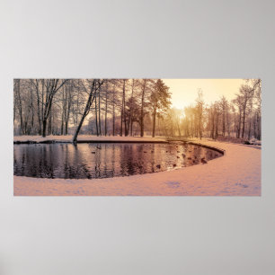 Poster Sunset sobre parque com lago congelado pequeno