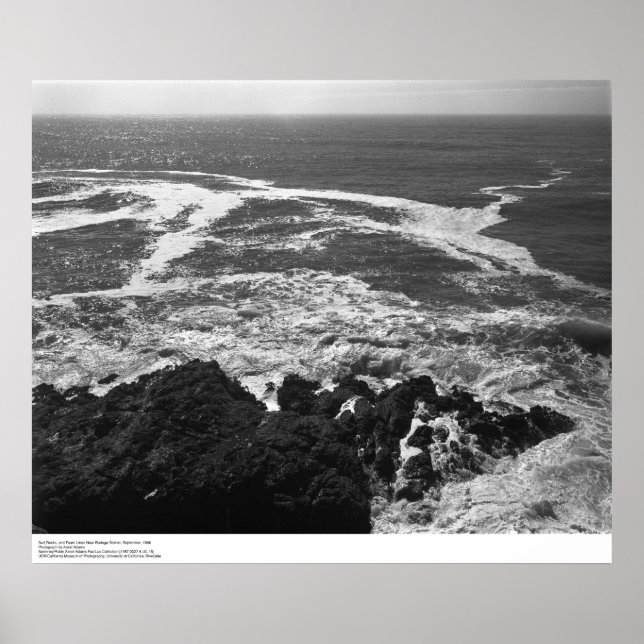 Pôster Surf, Rochas e Linhas de Espuma Perto da Estação B (Frente)