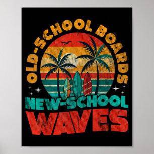Poster Surfando em uma prancha de surf antiga à moda anti