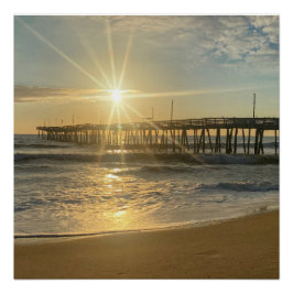 Pôster Surto de sol impressionante no pier de Virginia Be