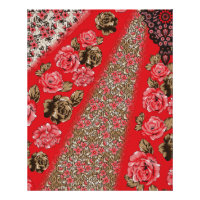 Tecido vermelho vibrante com intrincado floral e