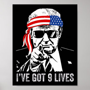 Poster Tenho 9 Vidas - Trump 2024 Engraçado