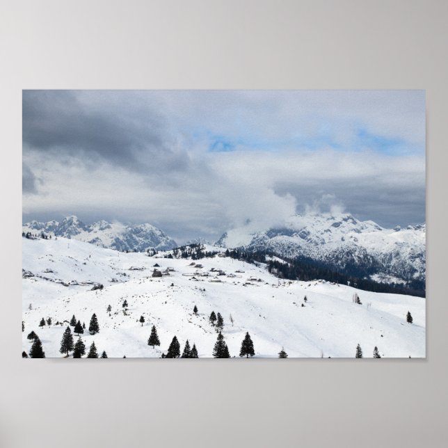 Poster Terra maravilhosa do inverno em Velika Planina, Es (Frente)