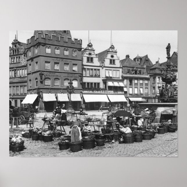 Pôster The Market Place at Trier, c.1910 (Frente)