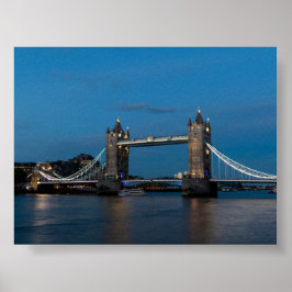 Poster The tower bridge at blue hour