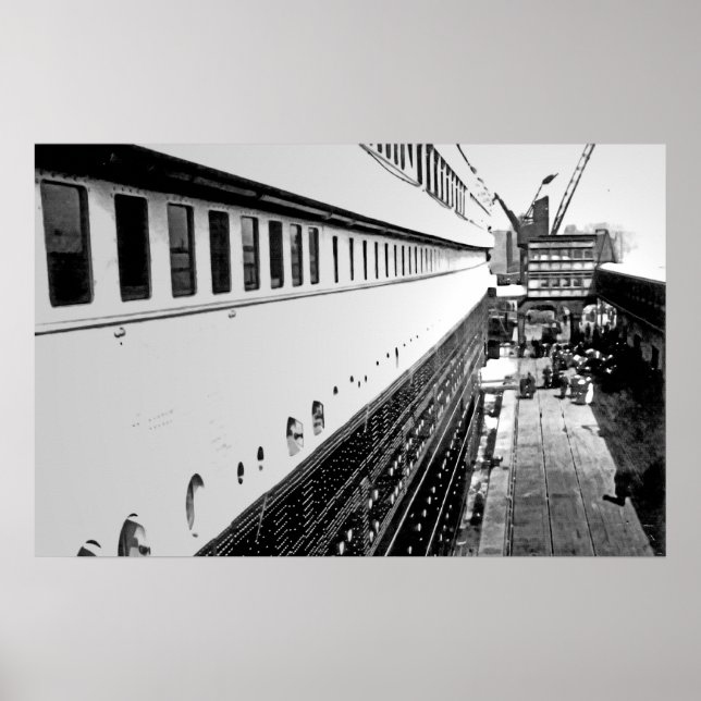 Pôster Titanic RMS: Embarque de Passageiros (Frente)