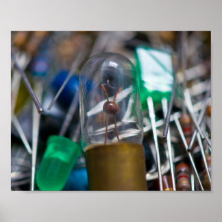 Pôster Torção de peças eletrônicas