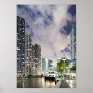 Pôster Torres iluminadas no beira-rio do rio de Miami